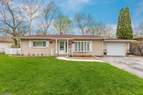 905 Pebble Dr, Wheeling, IL 60090 photo 1