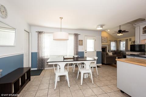 140 S Prospect St, Wheaton, IL 60187 photo 4