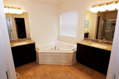 5 Hithergreen Ct, Algonquin, IL 60102 photo 17