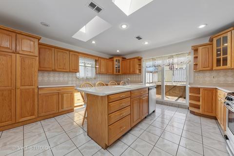 3413 Maple Ave, Berwyn, IL 60402 photo 4