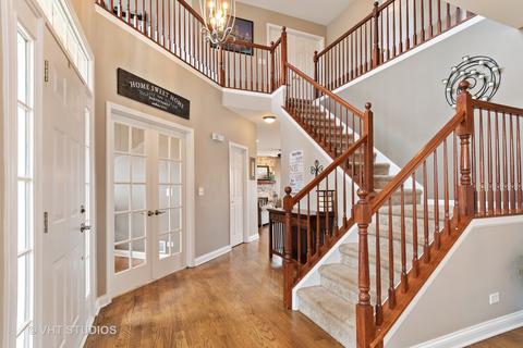 2884 Rourke Dr, Aurora, IL 60503 photo 3