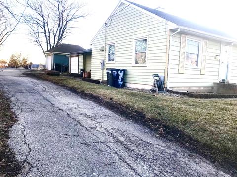 457 North St, Elgin, IL 60120 photo 2