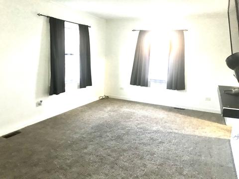 457 North St, Elgin, IL 60120 photo 3