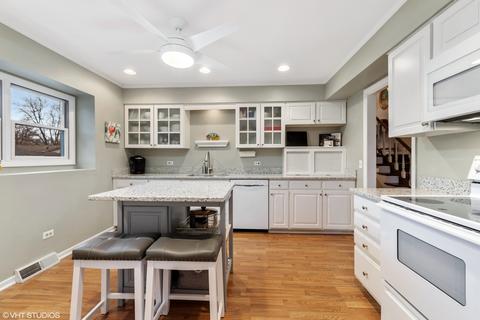 422 S Williston St, Wheaton, IL 60187 photo 7