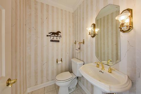 2321 Sutton Ln, Aurora, IL 60502 photo 6