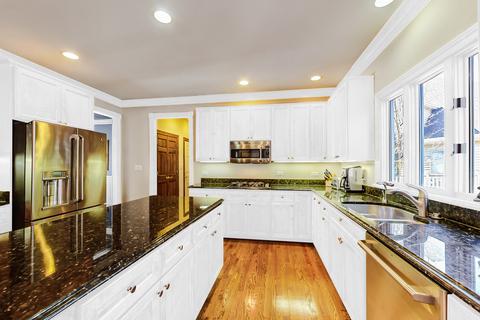 2321 Sutton Ln, Aurora, IL 60502 photo 15