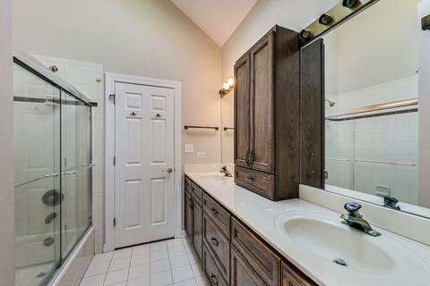2321 Sutton Ln, Aurora, IL 60502 photo 39