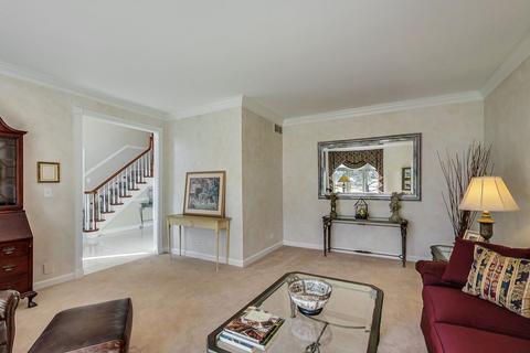 2321 Sutton Ln, Aurora, IL 60502 photo 8