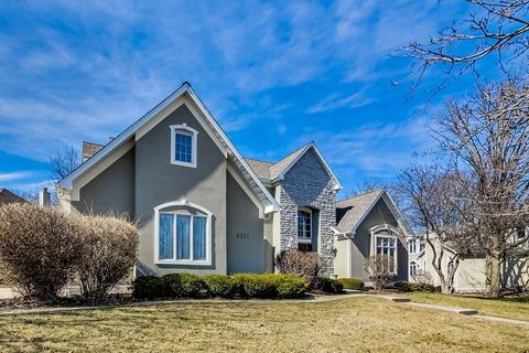 2321 Sutton Ln, Aurora, IL 60502 photo 1