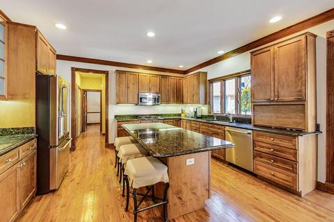 2321 Sutton Ln, Aurora, IL 60502 photo 12