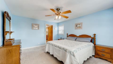 770 Suffolk Ct, Hoffman Estates, IL 60192 photo 16