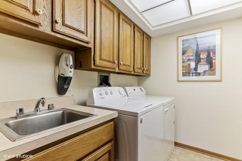 1591 Thacker St #201, Des Plaines, IL 60016 photo 12