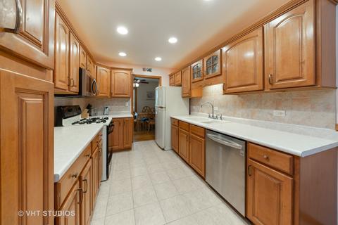 305 Glendale Ln, Hoffman Estates, IL 60169 photo 6