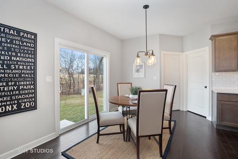 1334 Highpoint Ct, Bartlett, IL 60103 photo 8