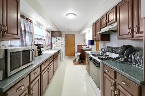 206 N White St, Sidney, IL 61877 photo 8