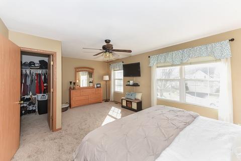 5809 Emerald Pointe Dr, Plainfield, IL 60586 photo 16