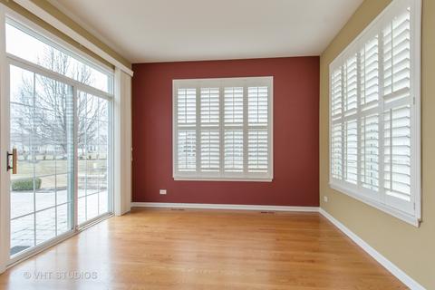 1256 York Ct, Aurora, IL 60502 photo 9