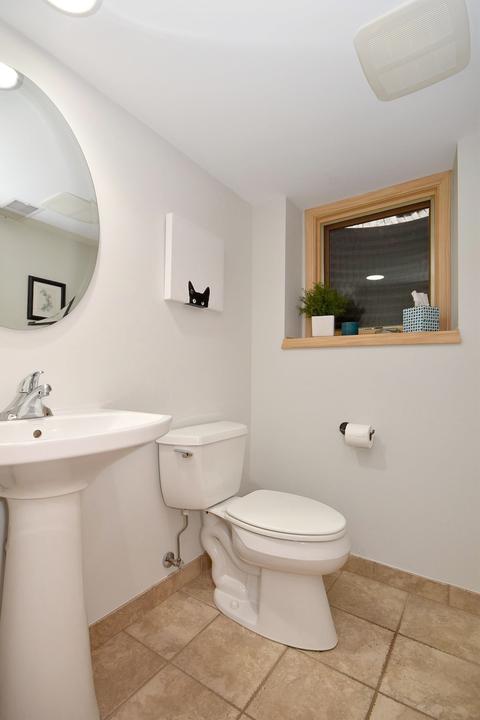 369 E Marion St, Elmhurst, IL 60126 photo 40