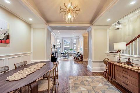 33 Elm St, Chicago, IL 60611 photo 9