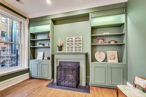 33 Elm St, Chicago, IL 60611 photo 29