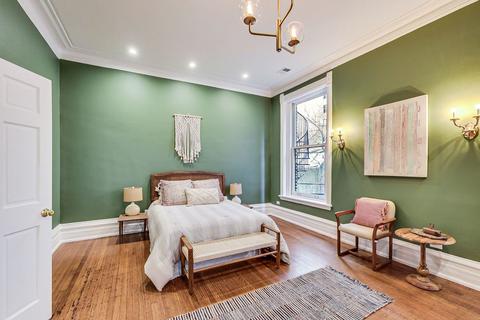 33 Elm St, Chicago, IL 60611 photo 28