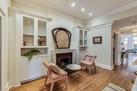 33 Elm St, Chicago, IL 60611 photo 14