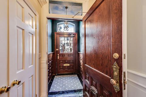 33 Elm St, Chicago, IL 60611 photo 15