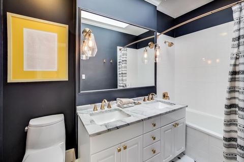 33 Elm St, Chicago, IL 60611 photo 37