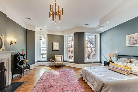 33 Elm St, Chicago, IL 60611 photo 19