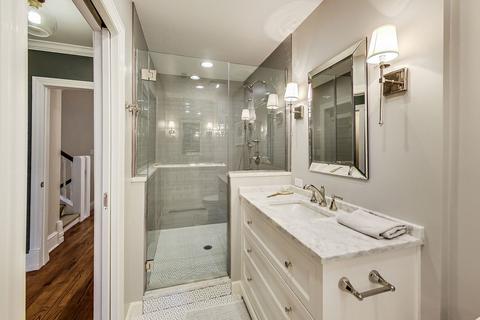 33 Elm St, Chicago, IL 60611 photo 23