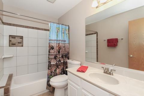900 Perry Dr, Algonquin, IL 60102 photo 21