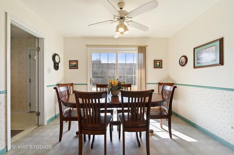 765 Cambridge Ln, Hoffman Estates, IL 60169 photo 6