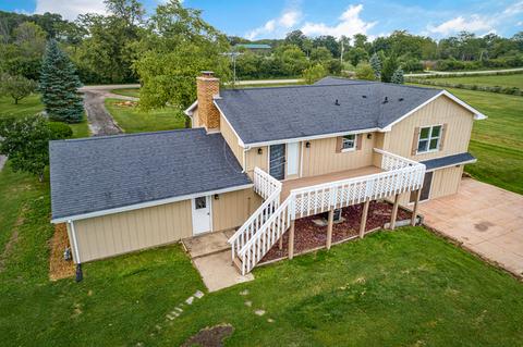 1908 Menge Rd, Marengo, IL 60152 photo 3