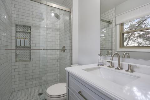 1679 E Forest Ave, Des Plaines, IL 60018 photo 10
