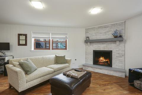 1679 E Forest Ave, Des Plaines, IL 60018 photo 12