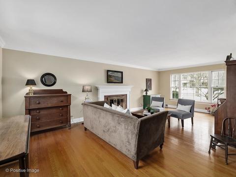 433 W Prairie Ave, Wheaton, IL 60187 photo 3