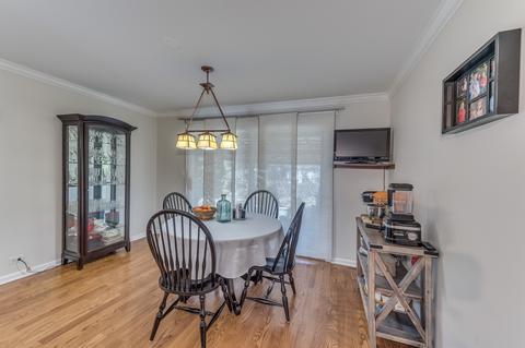 740 Timothy Ln, Des Plaines, IL 60016 photo 9