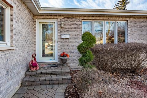 432 Emmerson Ave, Itasca, IL 60143 photo 2