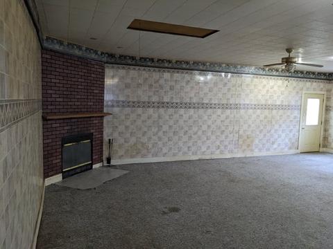 320 W Main St, Mount Morris, IL 61054 photo 9