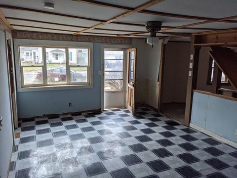 320 W Main St, Mount Morris, IL 61054 photo 8