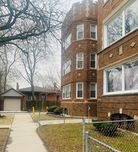 1948 E 73rd Pl, Chicago, IL 60649 photo 2