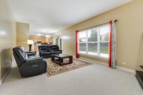 145 Hearthstone Dr, Bartlett, IL 60103 photo 12