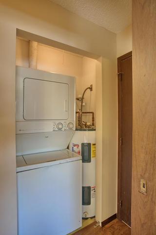 1923 Melrose Dr #B, Champaign, IL 61820 photo 28