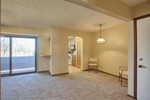 1923 Melrose Dr #B, Champaign, IL 61820 photo 17