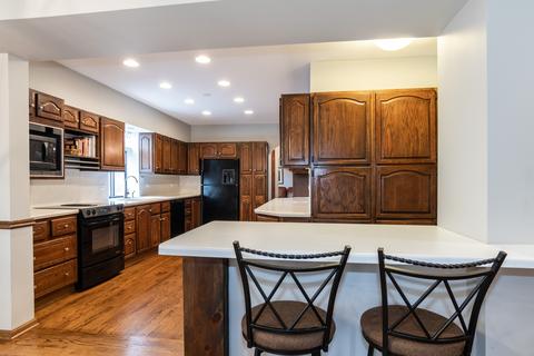 357 E Sherman Ave, Elmhurst, IL 60126 photo 8