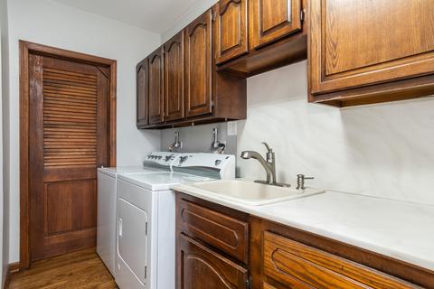 357 E Sherman Ave, Elmhurst, IL 60126 photo 13