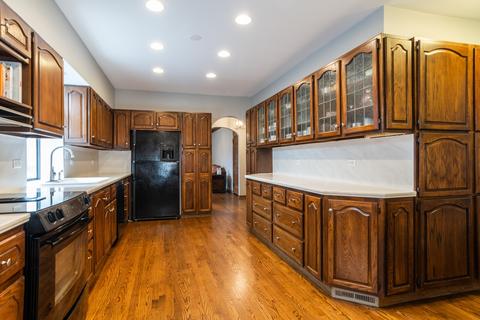 357 E Sherman Ave, Elmhurst, IL 60126 photo 7