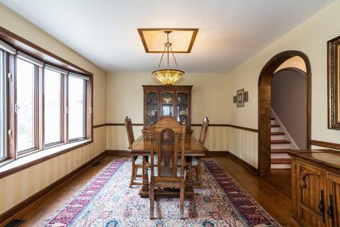 357 E Sherman Ave, Elmhurst, IL 60126 photo 4