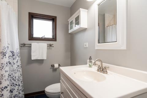357 E Sherman Ave, Elmhurst, IL 60126 photo 17