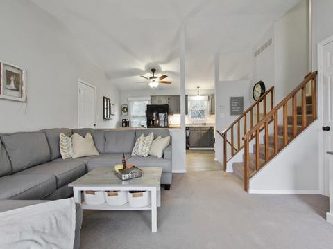 110 Nottingham Chase, Normal, IL 61761 photo 3